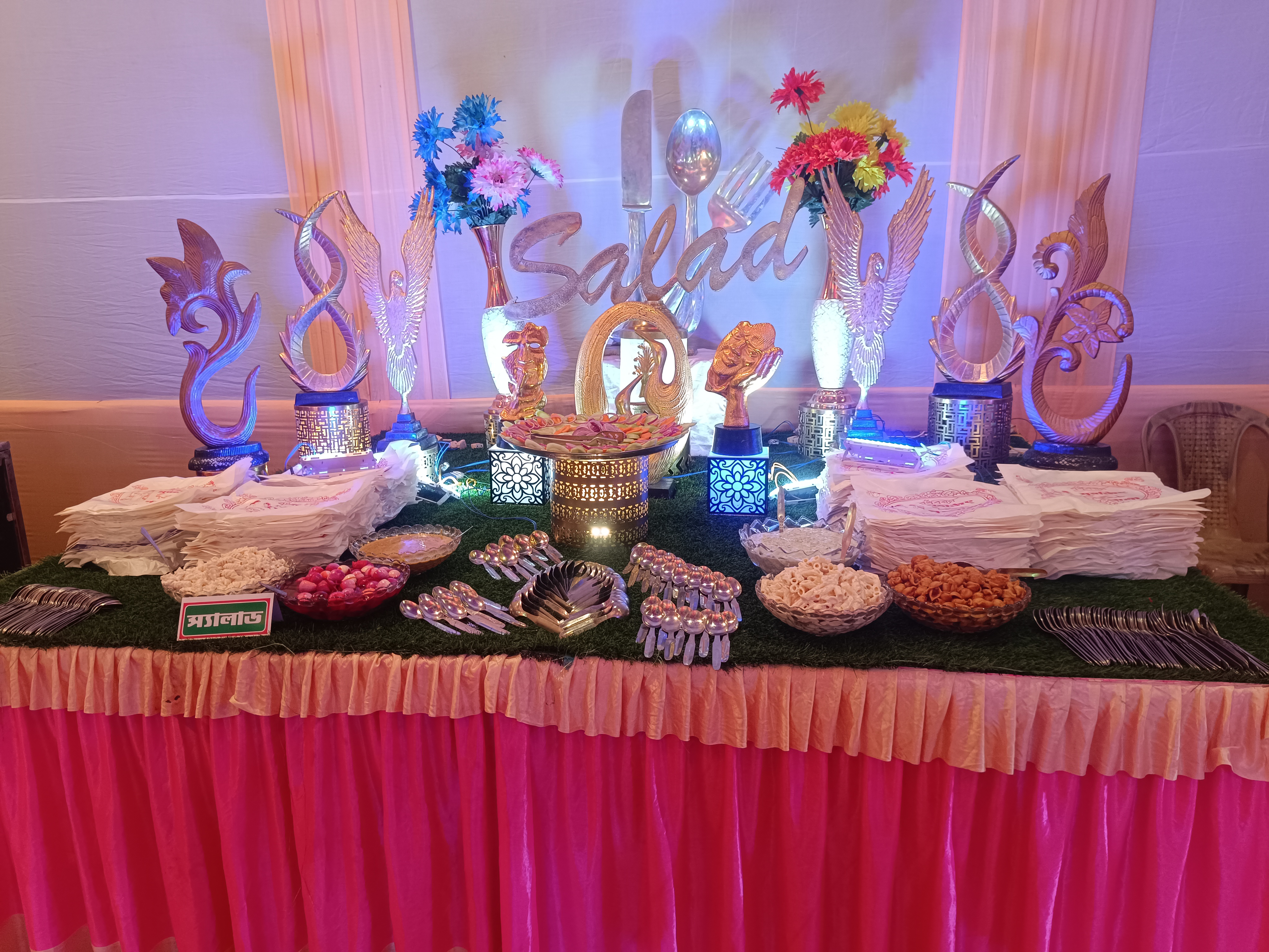 Traditional Bengali Wedding Catering Setup in Kolkata